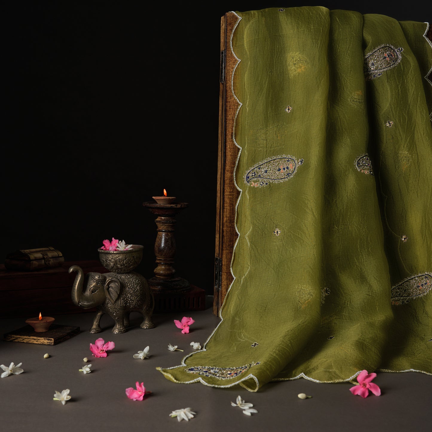 Nayaab Teej Moss Green Dupatta