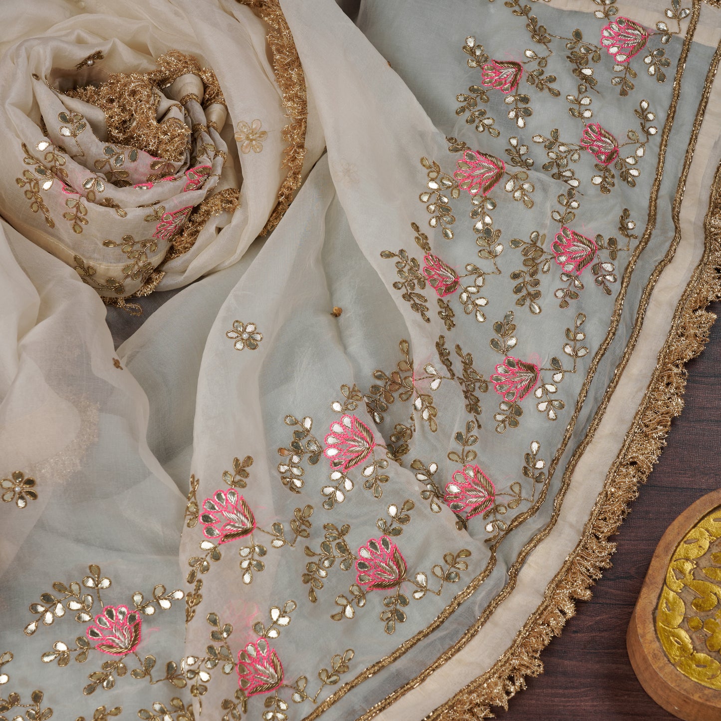 Nayaab Mira Ivory Blossom Zardozi Dupatta